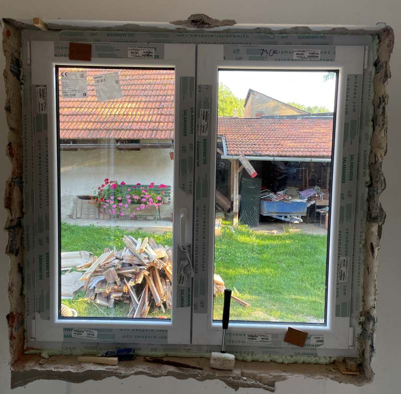Jak namontovat plastová okna?