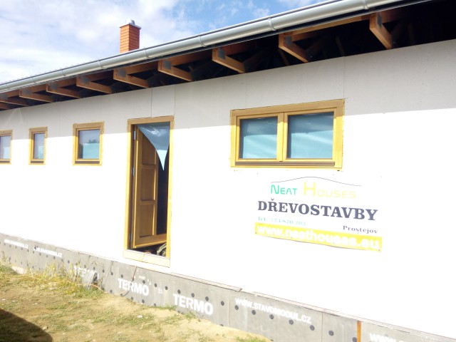 Neathouses dřevostavby